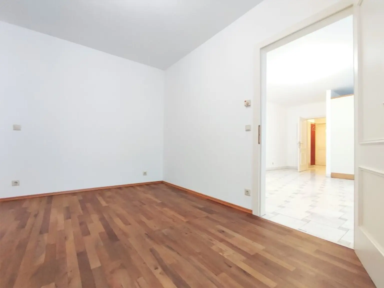 OASE TRIFFT STADT. Hofseitiges Wohnen in der Lindengasse