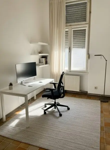 Gemütliche 1,5-Zimmer-Altbauwohnung in zentraler Lage – Ideale Starterwohnung für Studenten und Singles!