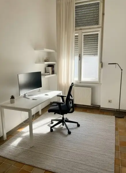 Gemütliche 1,5-Zimmer-Altbauwohnung in zentraler Lage – Ideale Starterwohnung für Studenten und Singles!