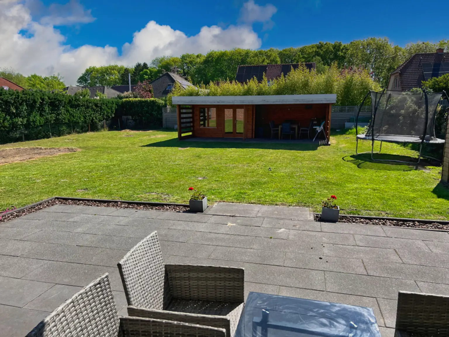 Leben mit Platz, Ruhe und Gartenidylle in Haren / Erika!