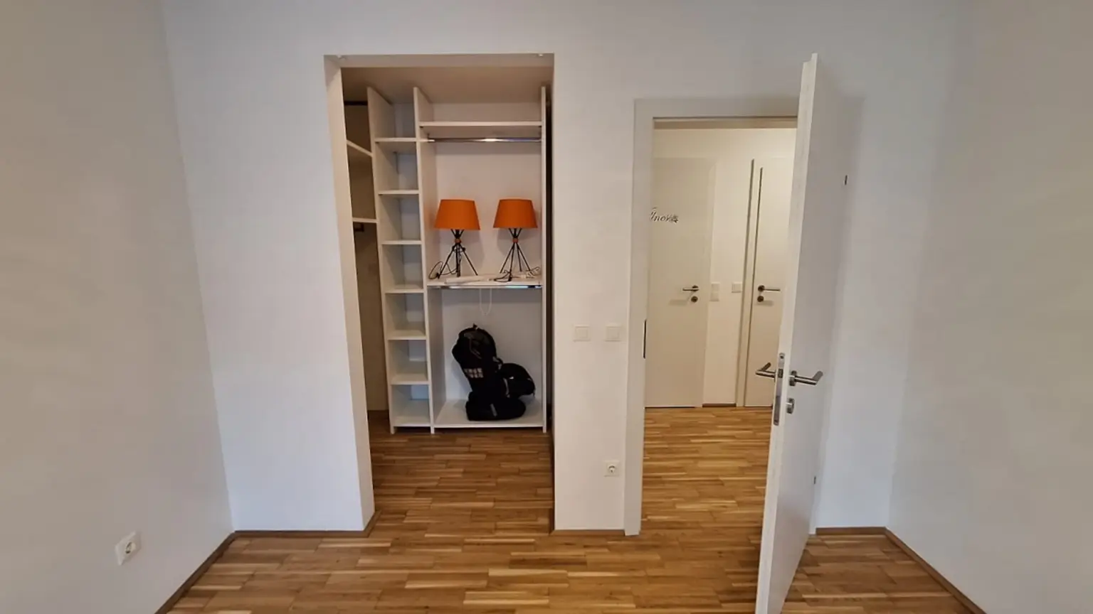 Pp | ++ HOCHWERTIG & GERÄUMIG ++ VIER Zimmer mit großer TERRASSE | Prima Service Immobilien