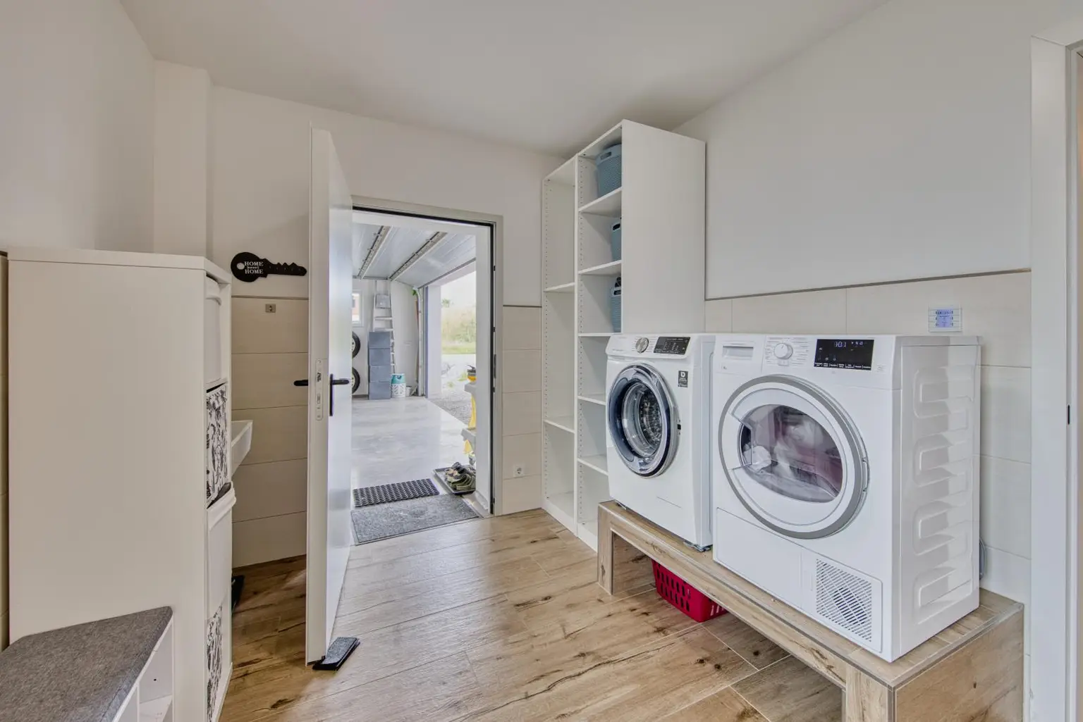 Ihr Wohntraum wartet: Energieeffizientes Zuhause in ruhiger Siedlungslage