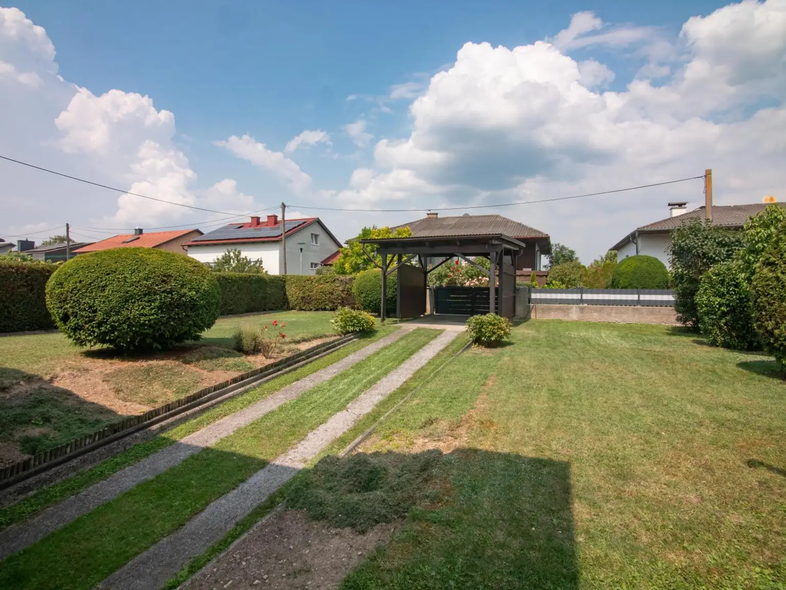 Schönes Einfamilienhaus in guter Lage