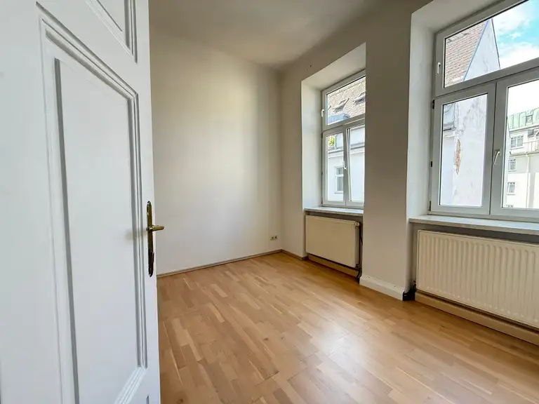 1. Zimmer I
