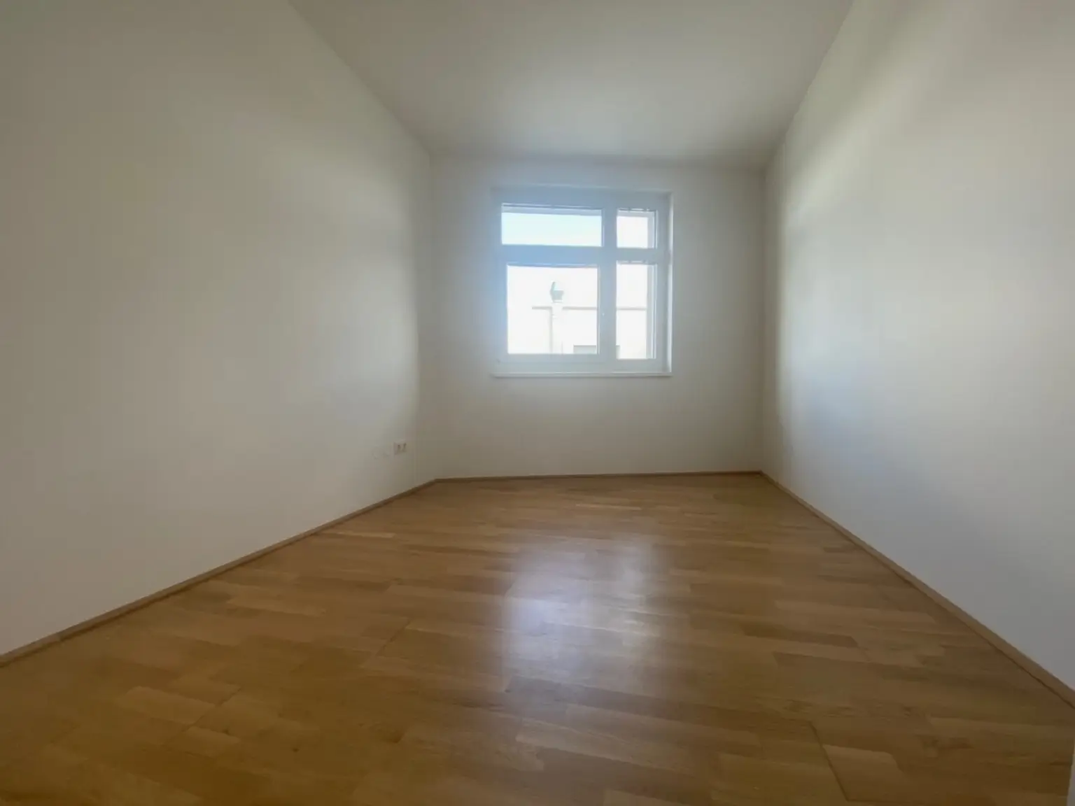 2 | NEU ++ VIER Zimmer mit TERRASSE und GARAGENPLATZ | Prima Service Immobilien