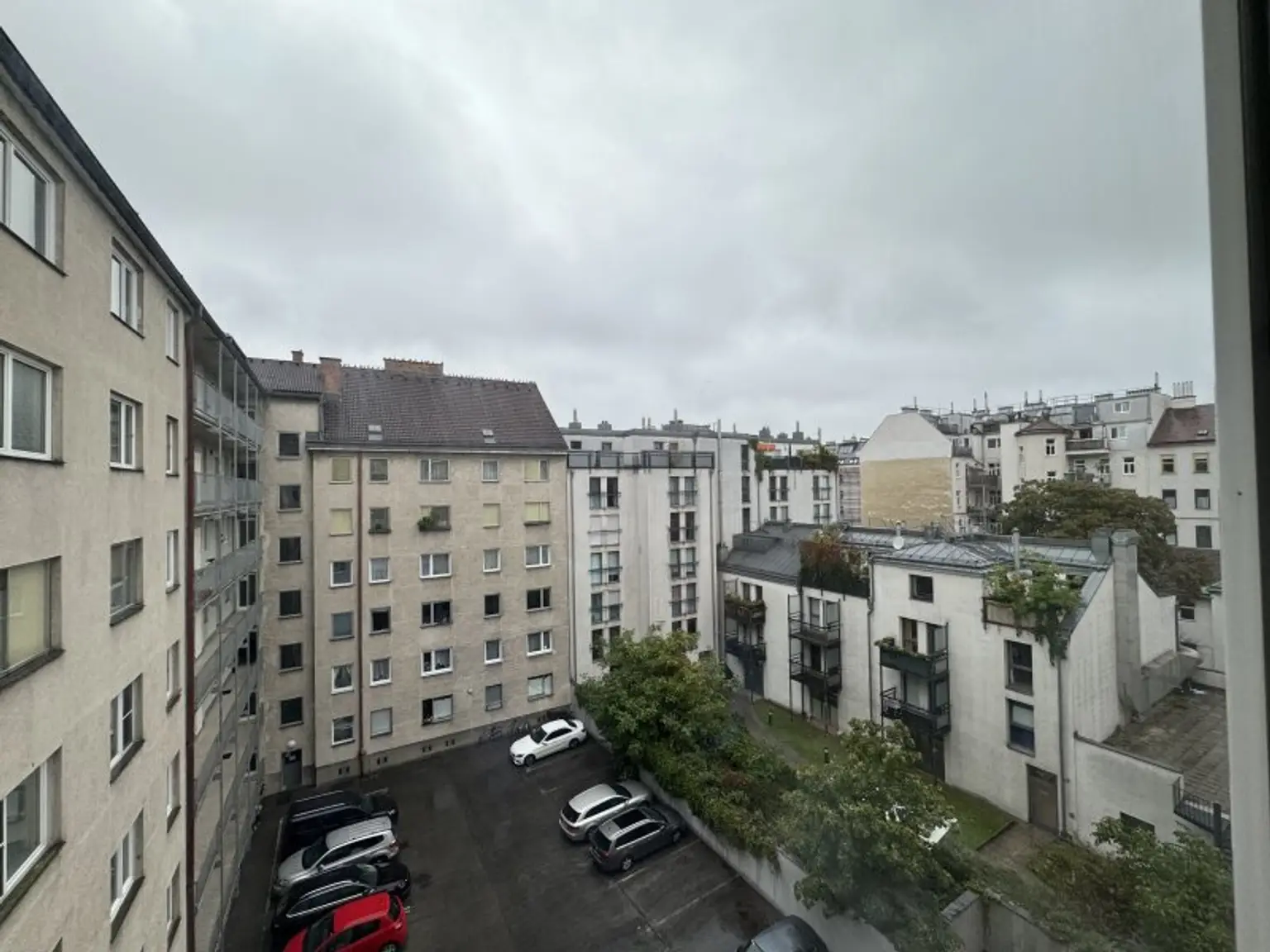 NEU! ERSTBEZUG! Generalsanierte 2 Zimmerwohnung zu vermieten!
