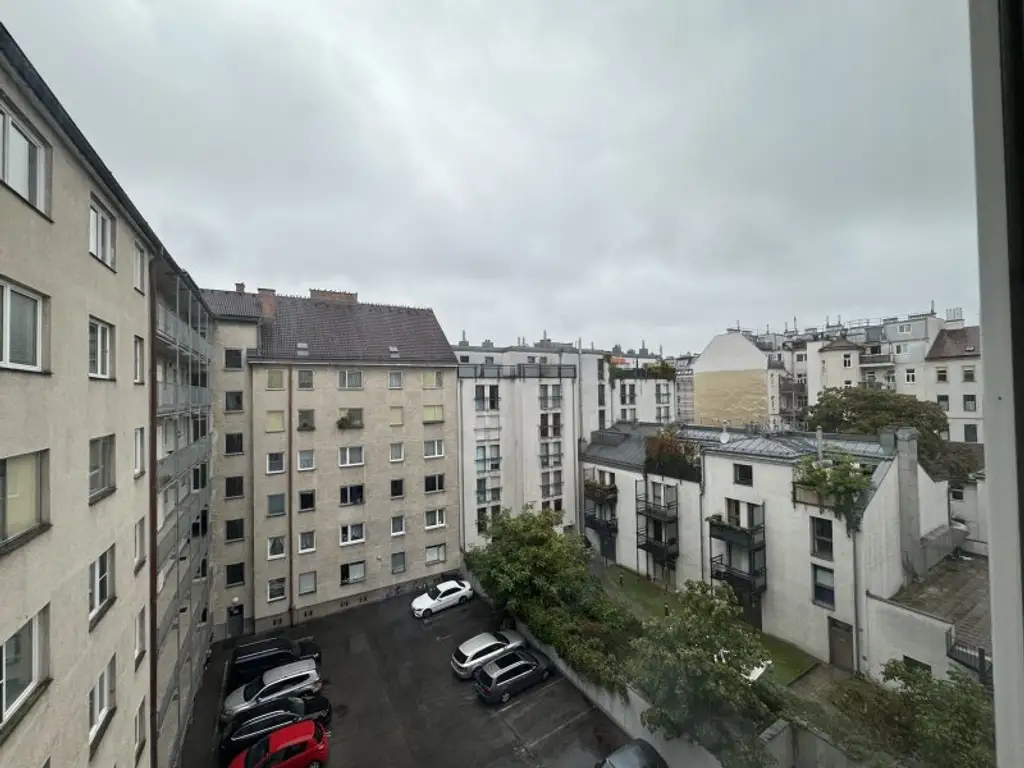 NEU! ERSTBEZUG! Generalsanierte 2 Zimmerwohnung zu vermieten!