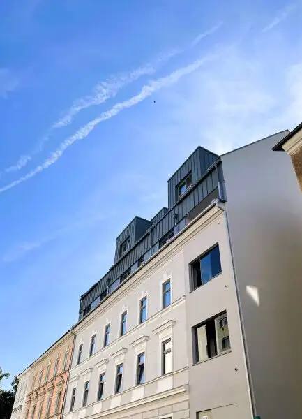 Sehr gut aufgeteilte 2-Zimmer Wohnung mit Loggia und Einbauküche!