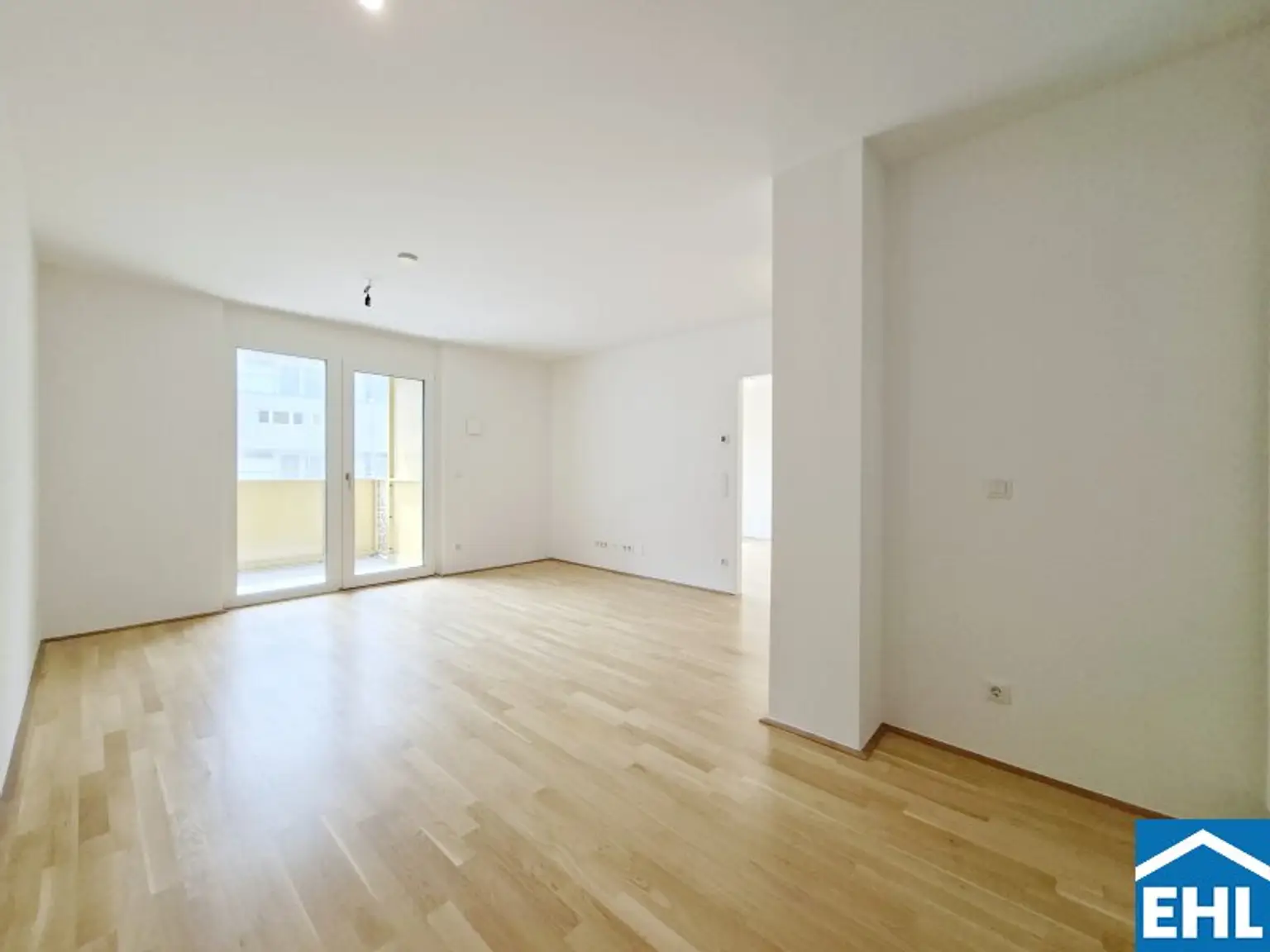 Wohnzimmer 1.3
