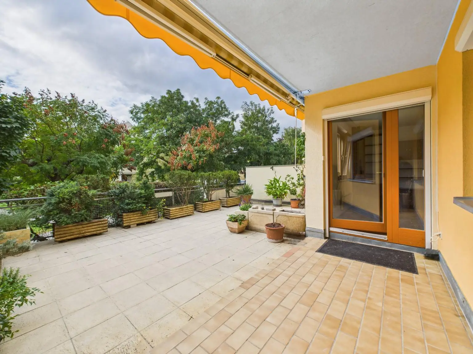Zentrumsnahe Mietwohnung mit großer Terrasse