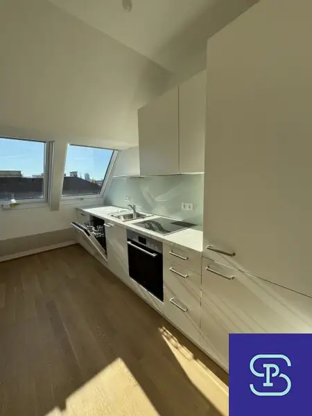 Provisionsfreier 70m² DG-Erstbezug + Balkon mit Einbauküche am Donaukanal - 1200 Wien