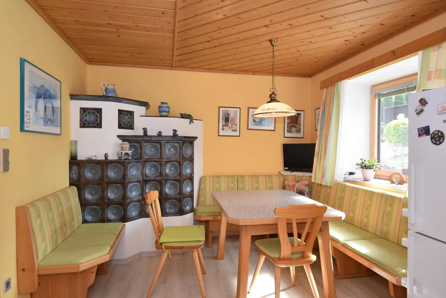 Haus mit großem Grundstück
