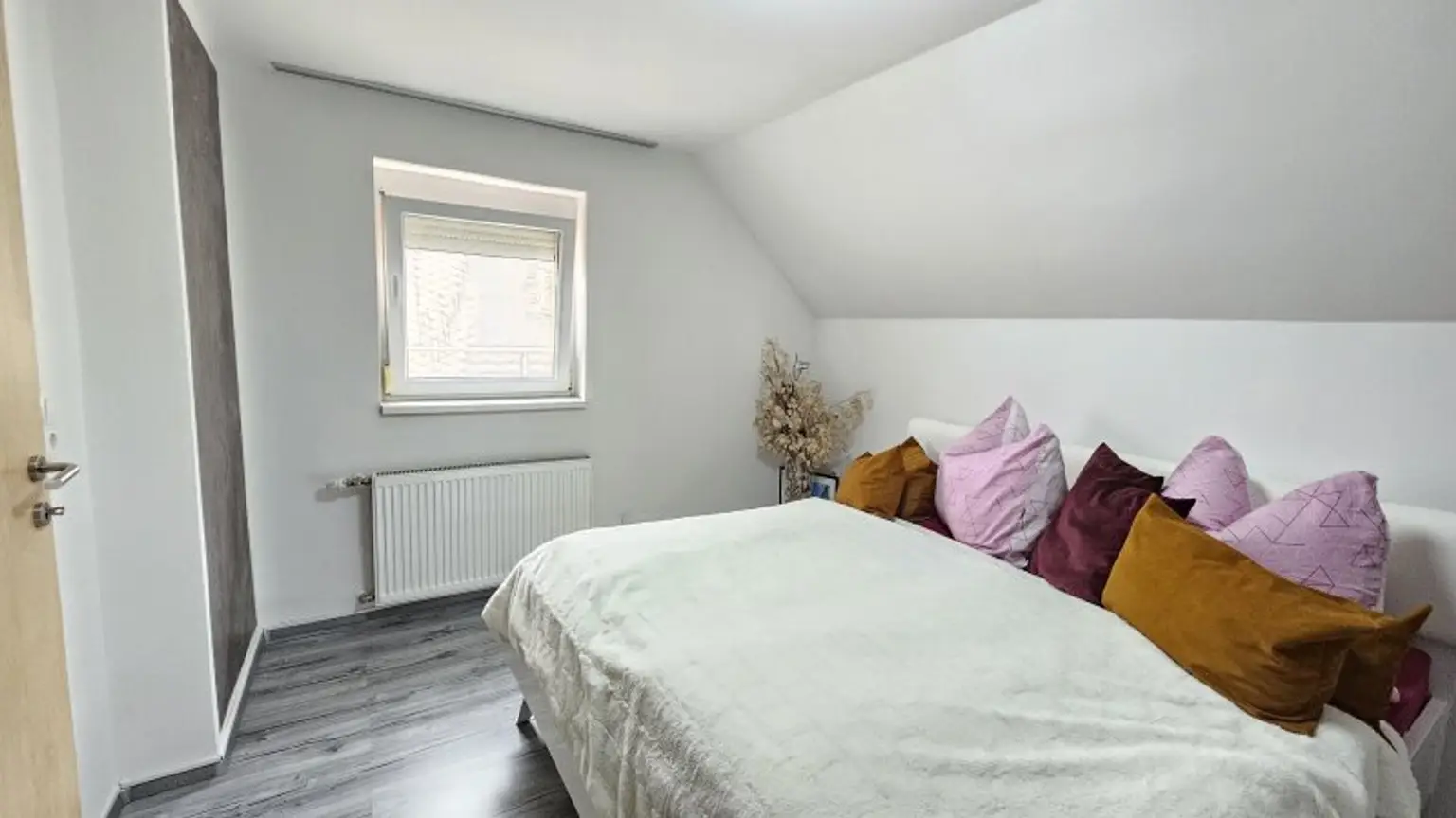 Traumhaftes Einfamilienhaus in Baldramsdorf: Platz für Familie und Freizeit!