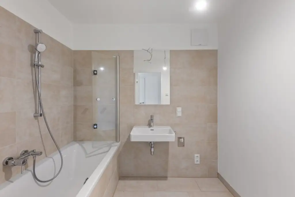 floé 225 - Stilvolle 2-Zimmer-Wohnung mit Ausblick • Neubau & bereits attraktiv vermietet