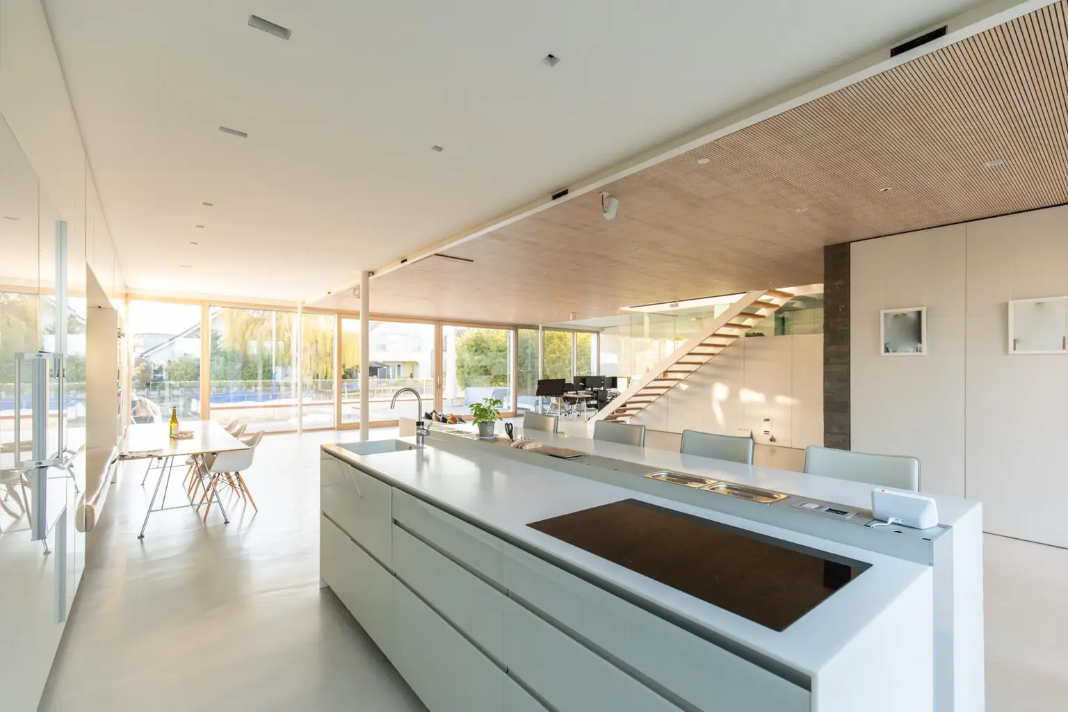 Exklusive Villa mit direktem Seezugang in Neusiedl am See
