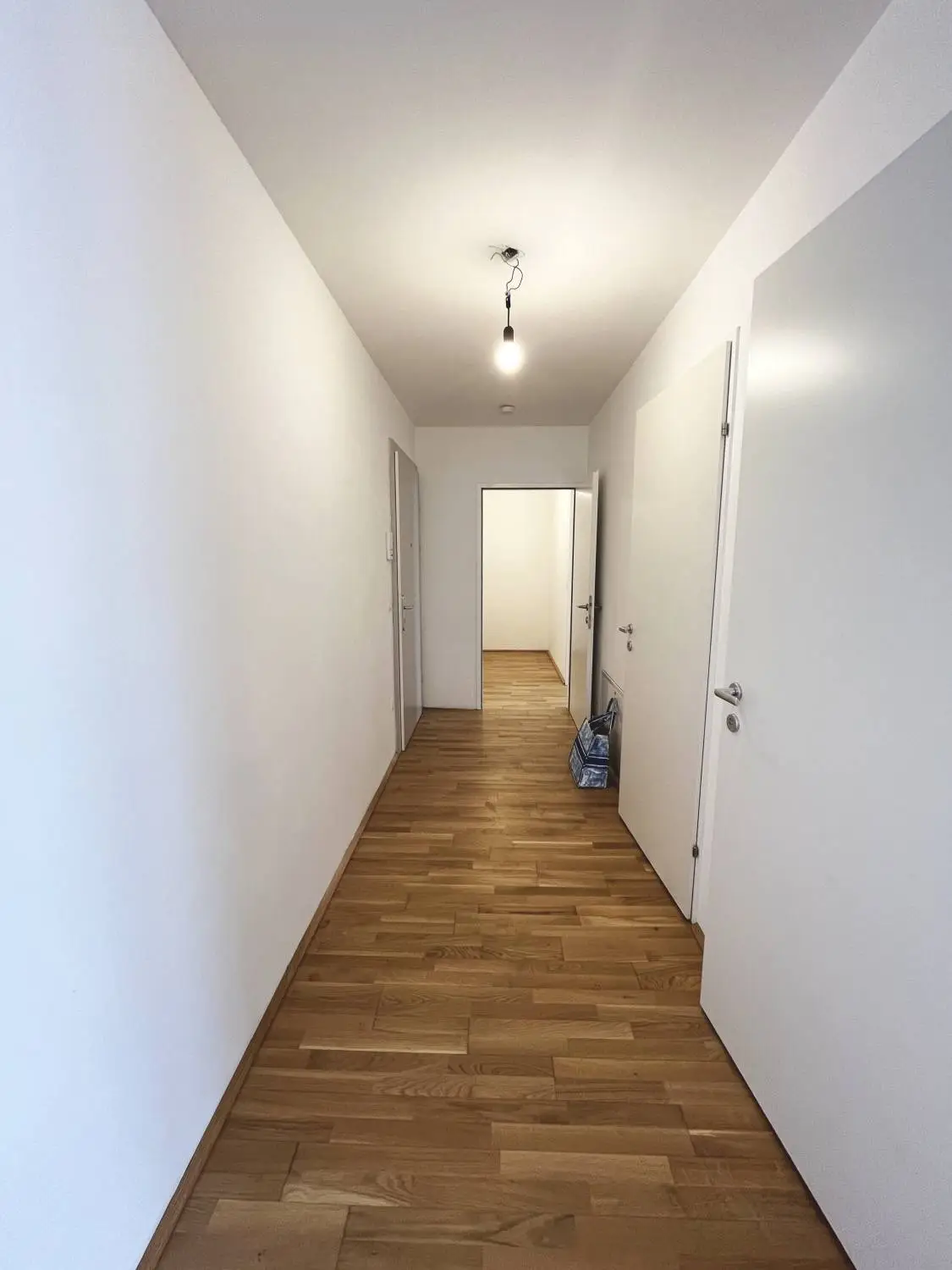 Q11 Leben in Simmering -
herrliche 2-Zimmer-Balkonwohnung mit Deckenkühlung!