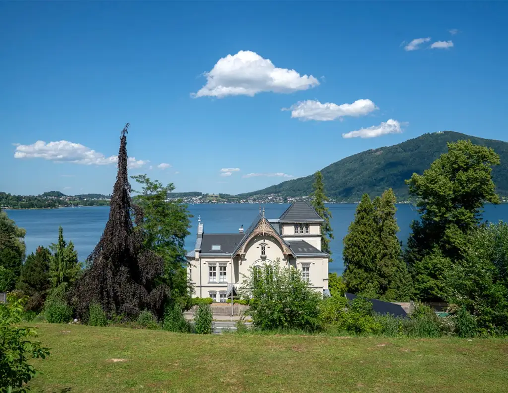 Ein Juwel am Traunsee - Panoramagrundstück in Bestlage