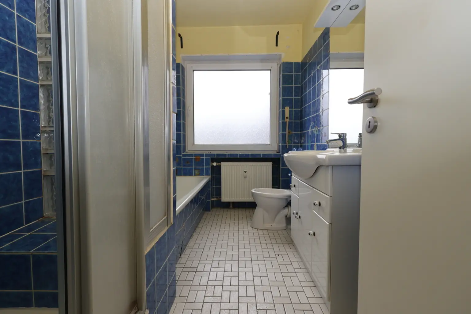 Badezimmer Erdgeschoss