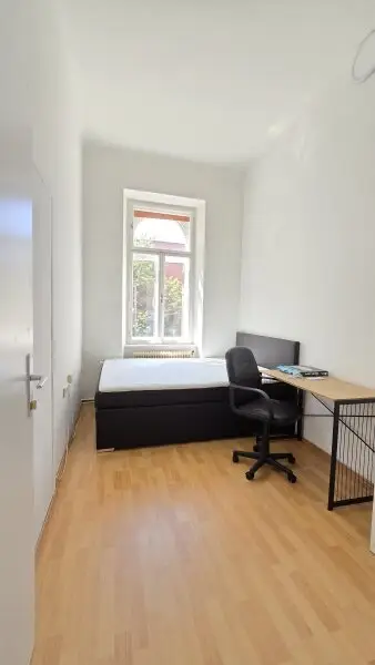 Vollmöbliert, All-inclusive Miete, Studentenzimmer in 4er WG