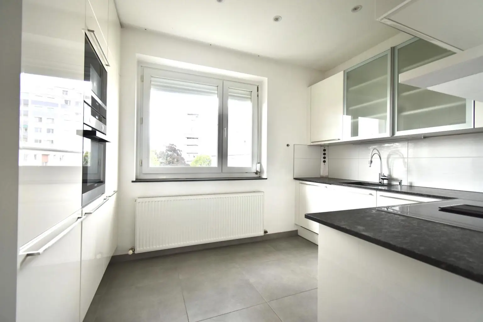Sonnige 3-Zimmer-Wohnung mit moderner DAN-Küche und Balkon in zentraler Lage!