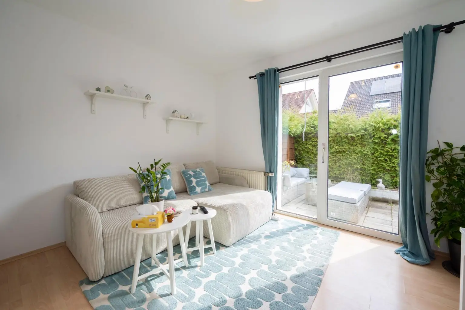 Wohn-, Koch- und Essbereich 1 (F10W2)