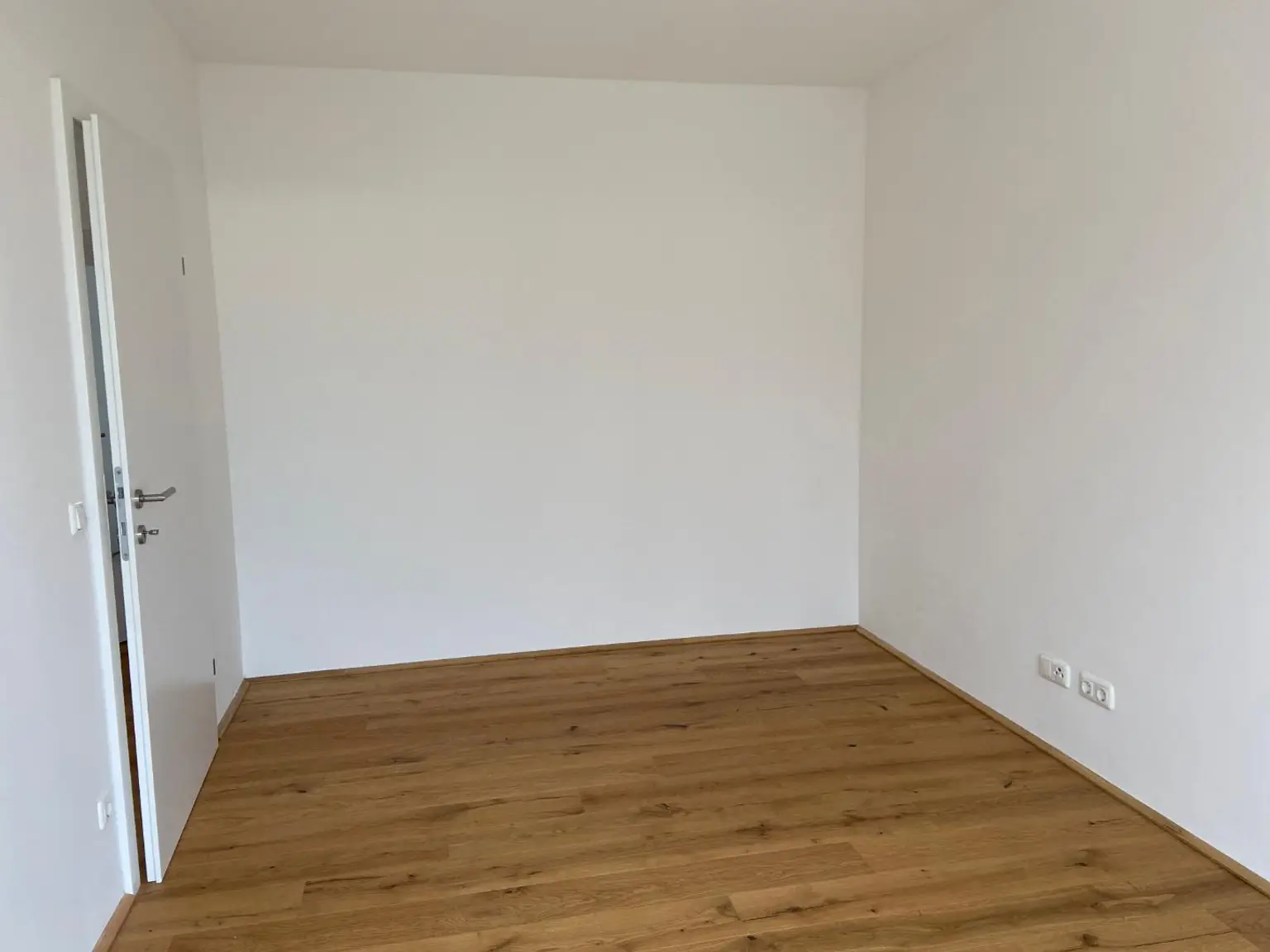 Gartenwohnung inkl. Einbauküche und Terrasse - Top H02
