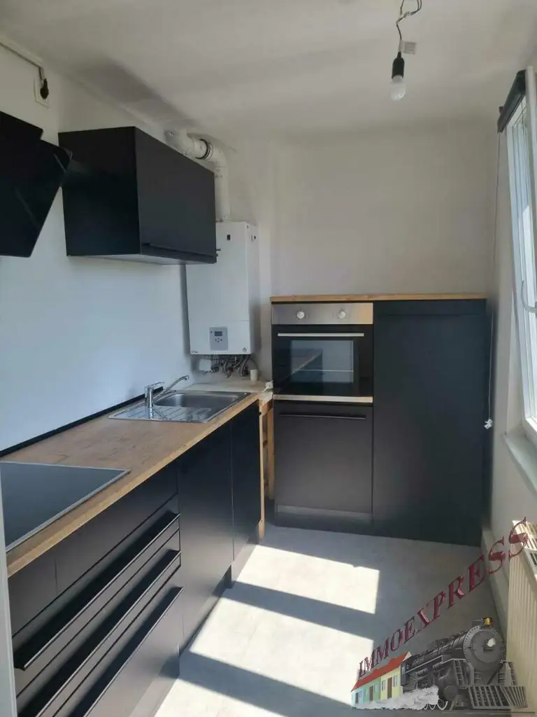 2 Zimmerwohnung im Zentrum Schwechats zu vermieten  - Grünruhelage