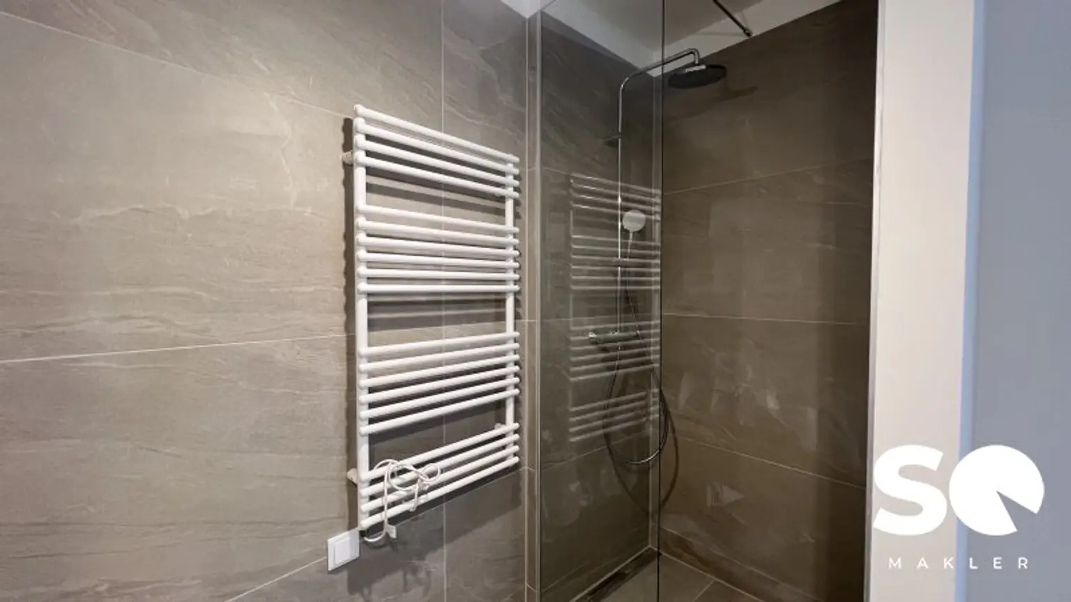 # SQ - EXKLUSIVE DACHGESCHOSSWOHNUNG IN 1030 WIEN - SEIDLGASSE - 2 ZIMMER und TERRASSE - TOP 10