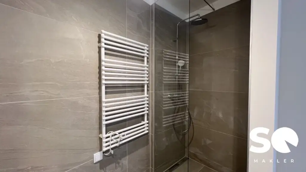 # SQ - EXKLUSIVE DACHGESCHOSSWOHNUNG IN 1030 WIEN - SEIDLGASSE - 2 ZIMMER und TERRASSE - TOP 10
