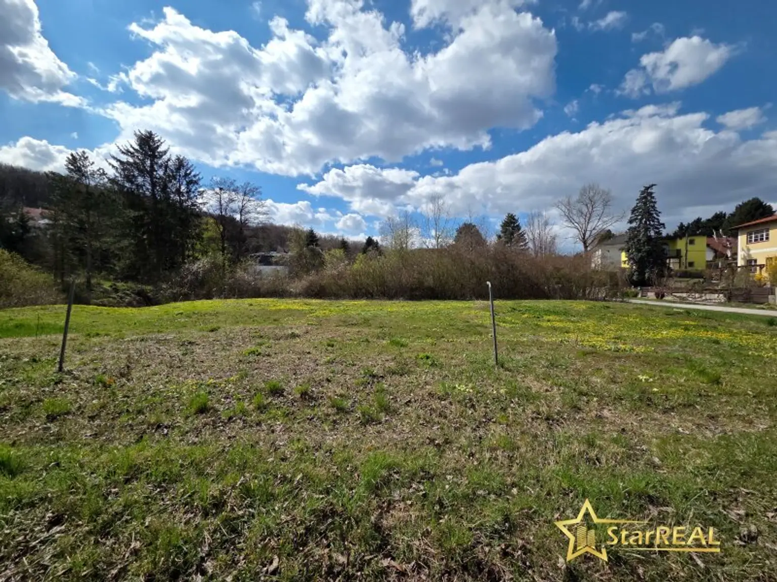 WIENERBERGER-EINFAMILIENHAUS AM TEICH! NEUBAU MIT 5 ZIMMERN. PROVISIONSFREI für den Käufer.