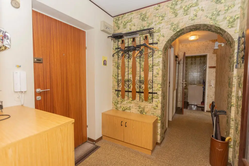 3‑Zimmer‑Wohnung  nahe U‑Bahn in Wien 1110 - 80m² (inkl. Loggia)