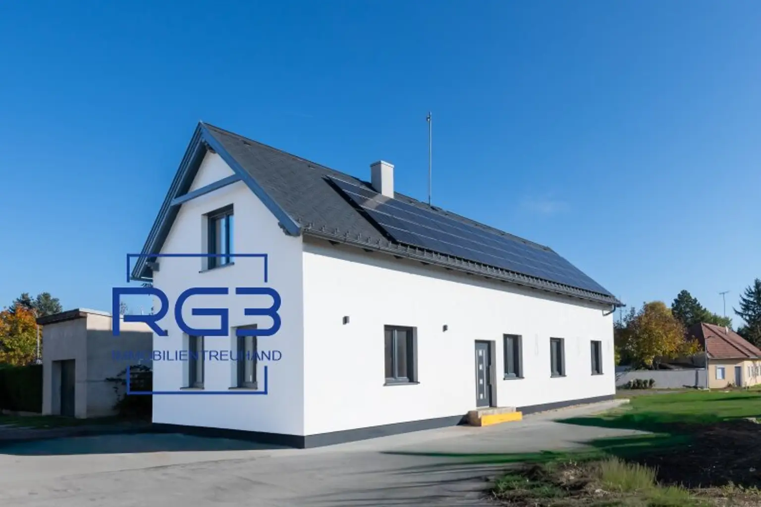 Großes Einfamilienhaus mit großem Garten # Provisionsfrei