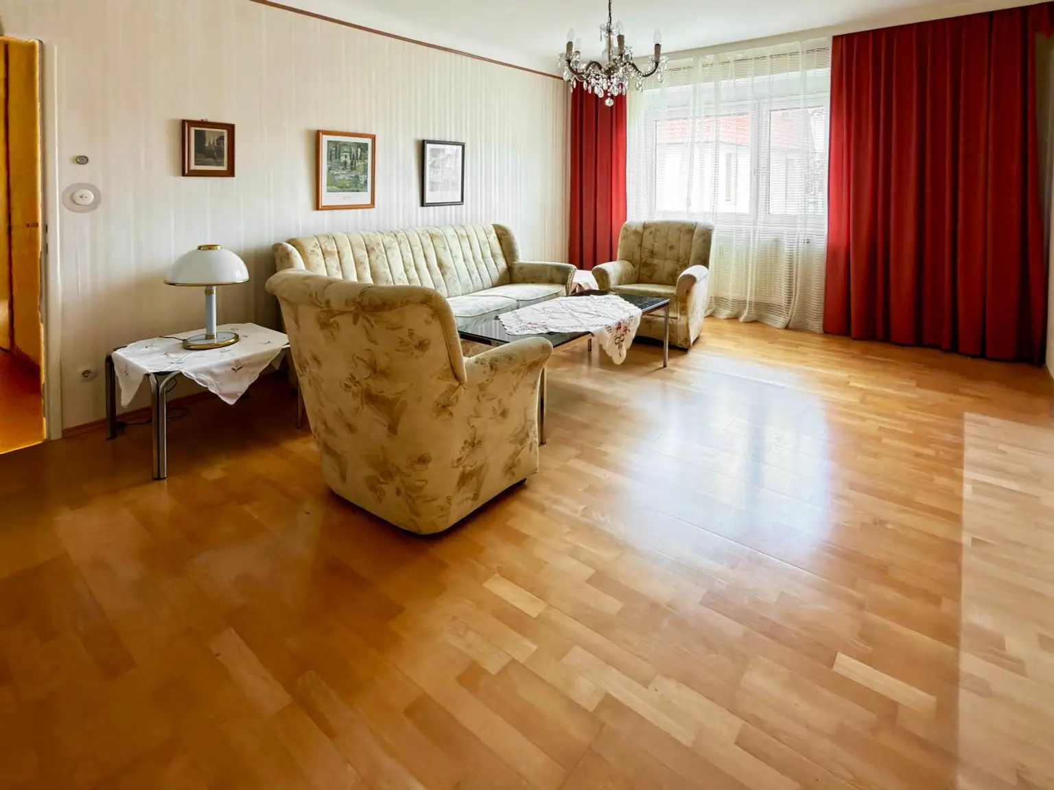 02 Zimmer 1
