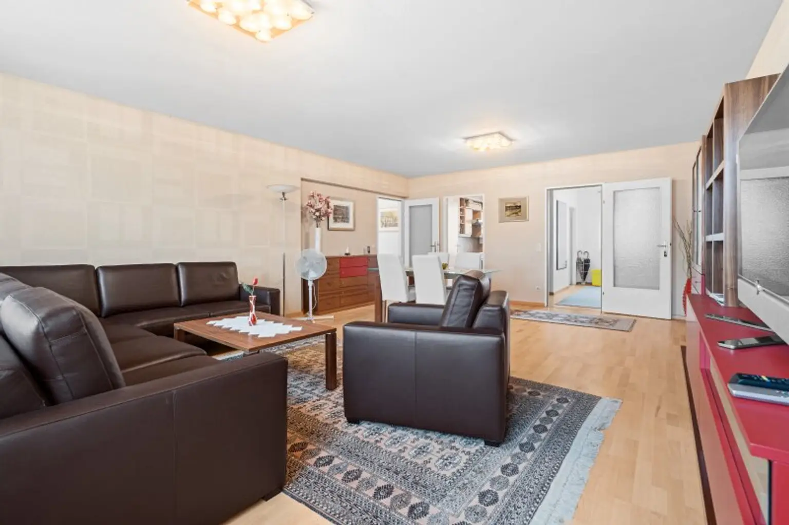 Helle, geräumige 4-Zimmerwohnung  in 1030 Wien - zentral gelegen und sofort verfügbar!