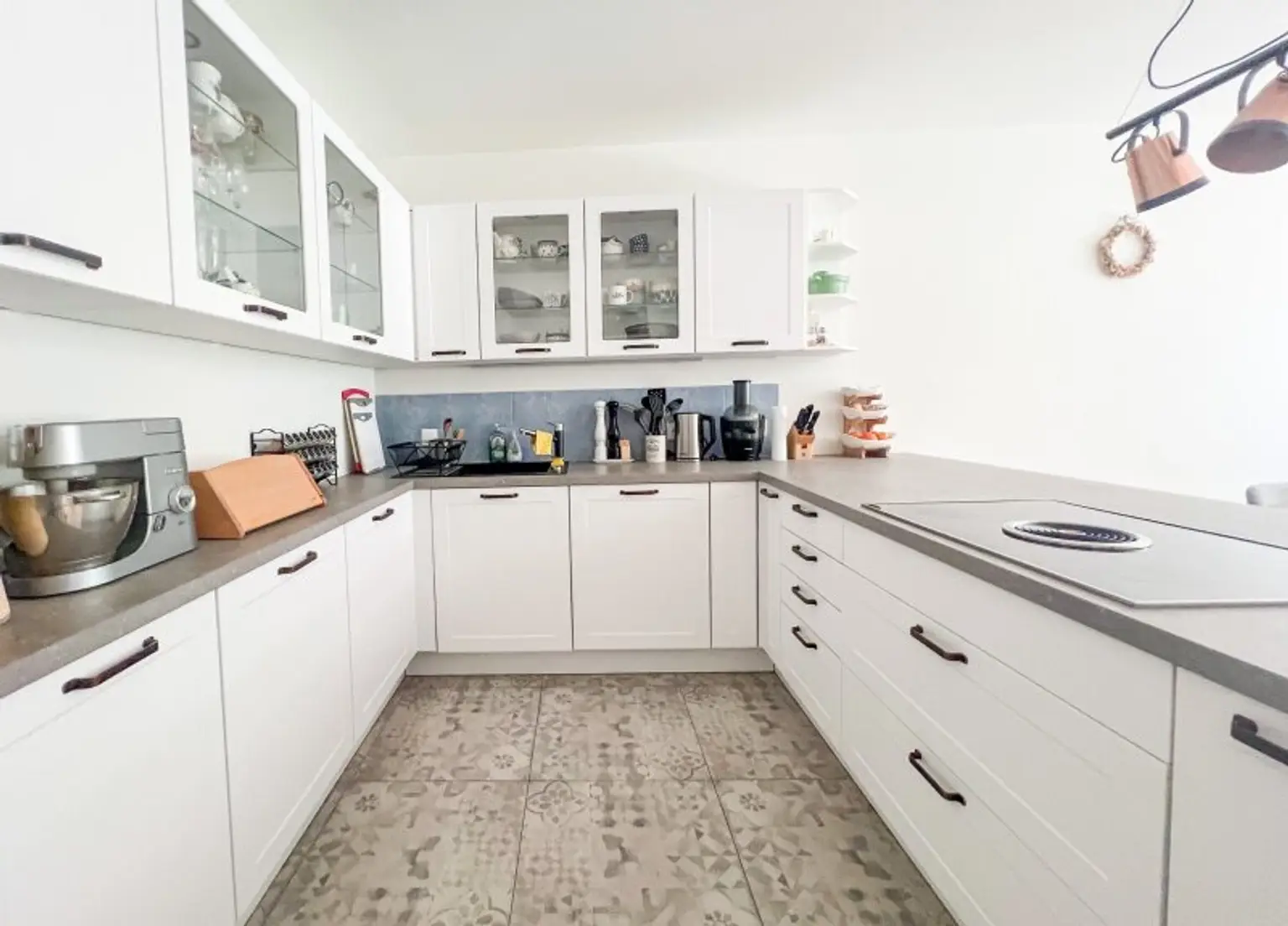Traumhafte 3-Zimmer-Wohnung mit Garten und Tiefgaragenstellplatz in Wien
