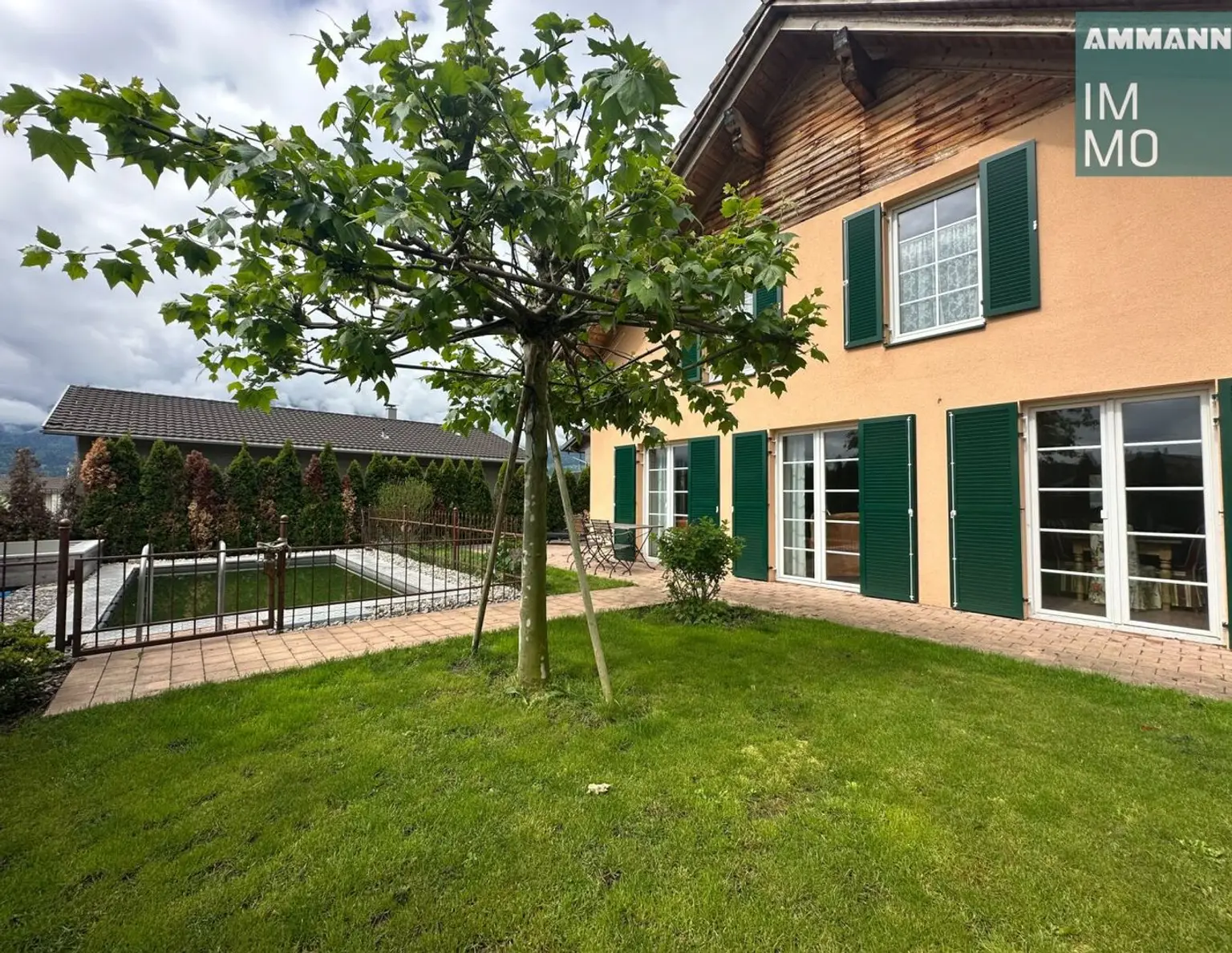 Landhaustraum mit Pool & Sauna in Röns
