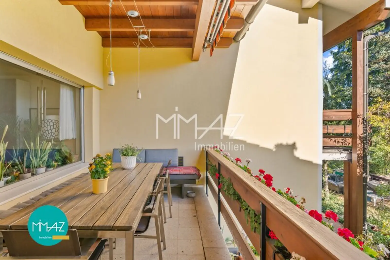 Seltene Gelegenheit! Wohnhaus mit 3 separaten Einheiten und großem Garten! Wohnen-Arbeiten-Vermieten oder Generationen verbinden!