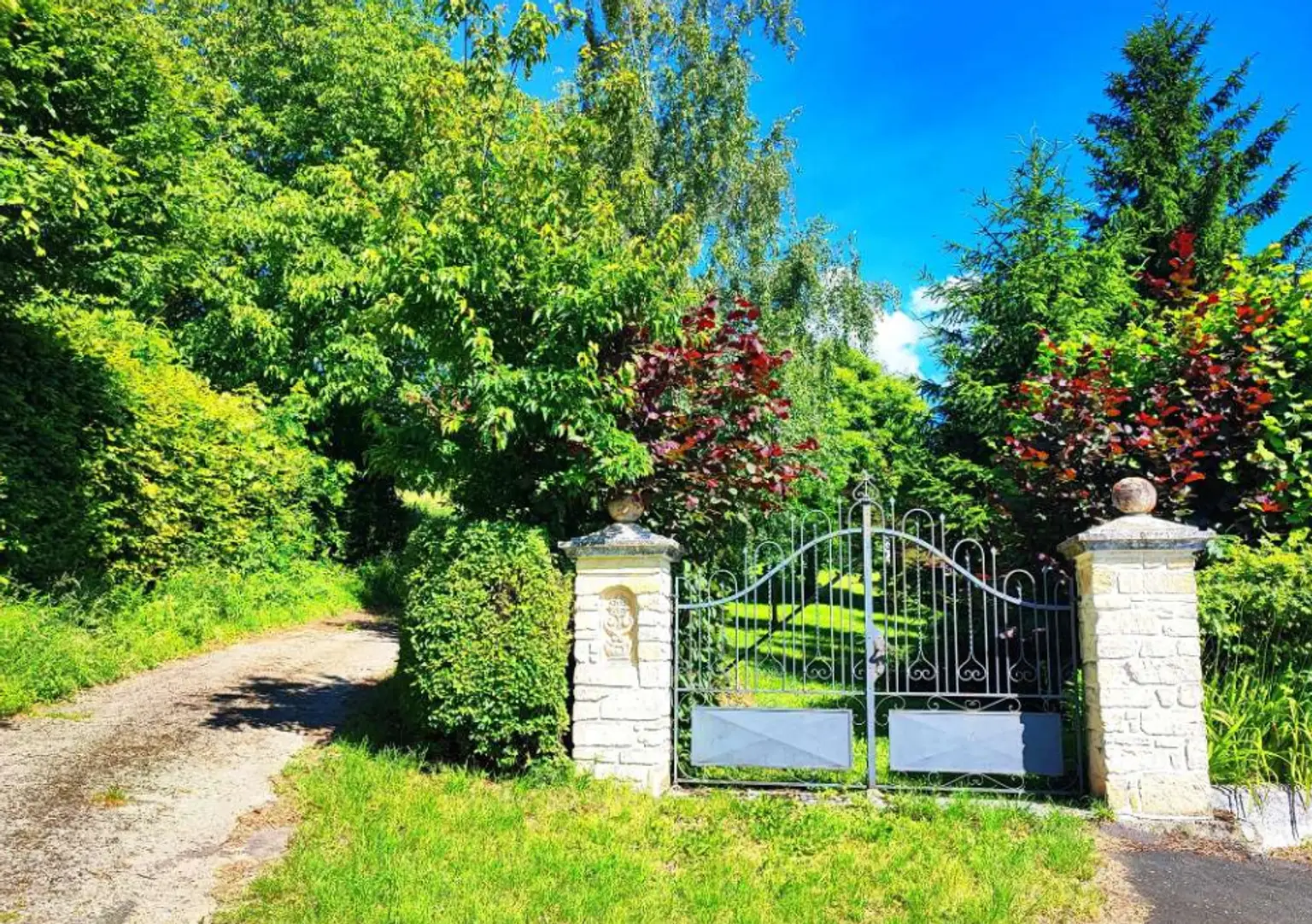 Residenz im Weingebirge – Rückzugsort mit Parkanlage