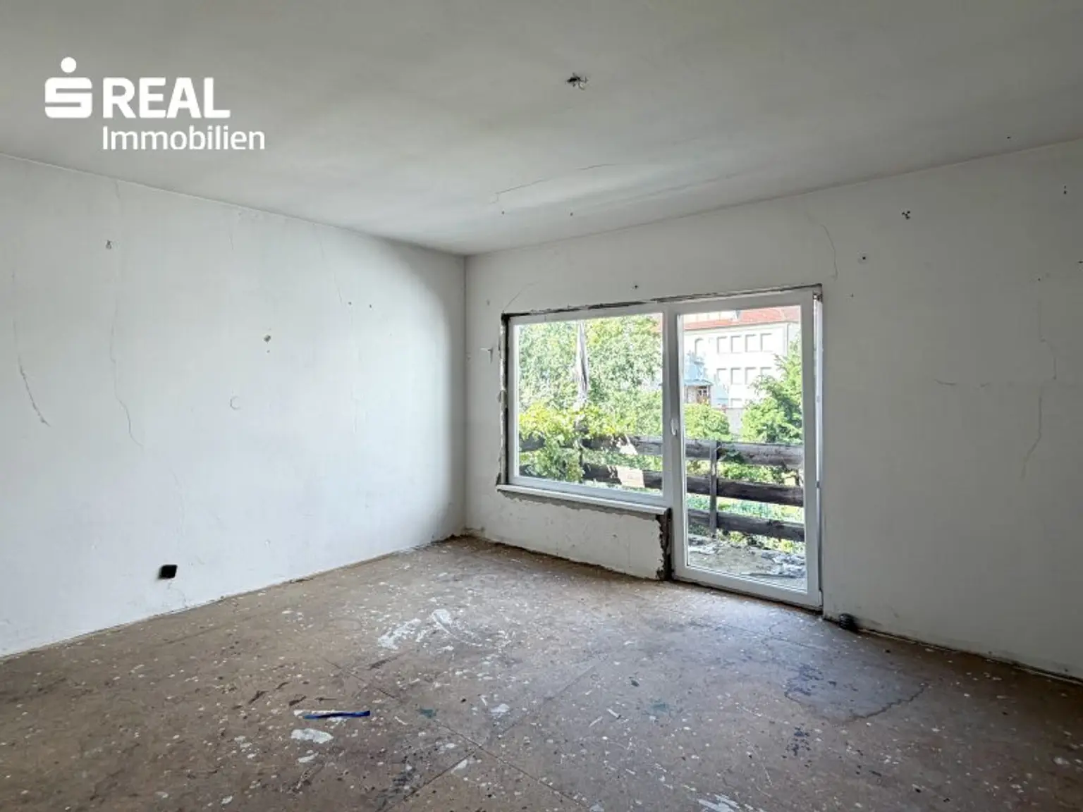 unsanierte Wohnung 1
