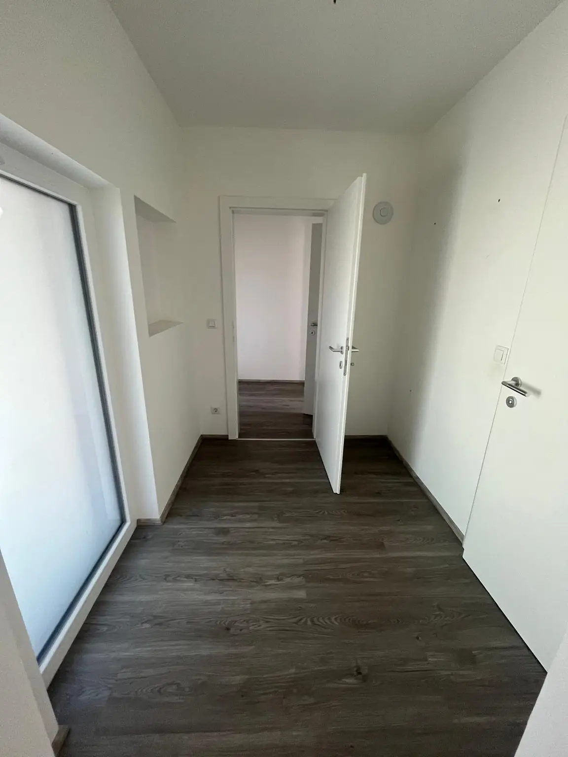 * Bezugsfertig* Einfamilienhaus mit Nebengebäude auf großem Grund!
