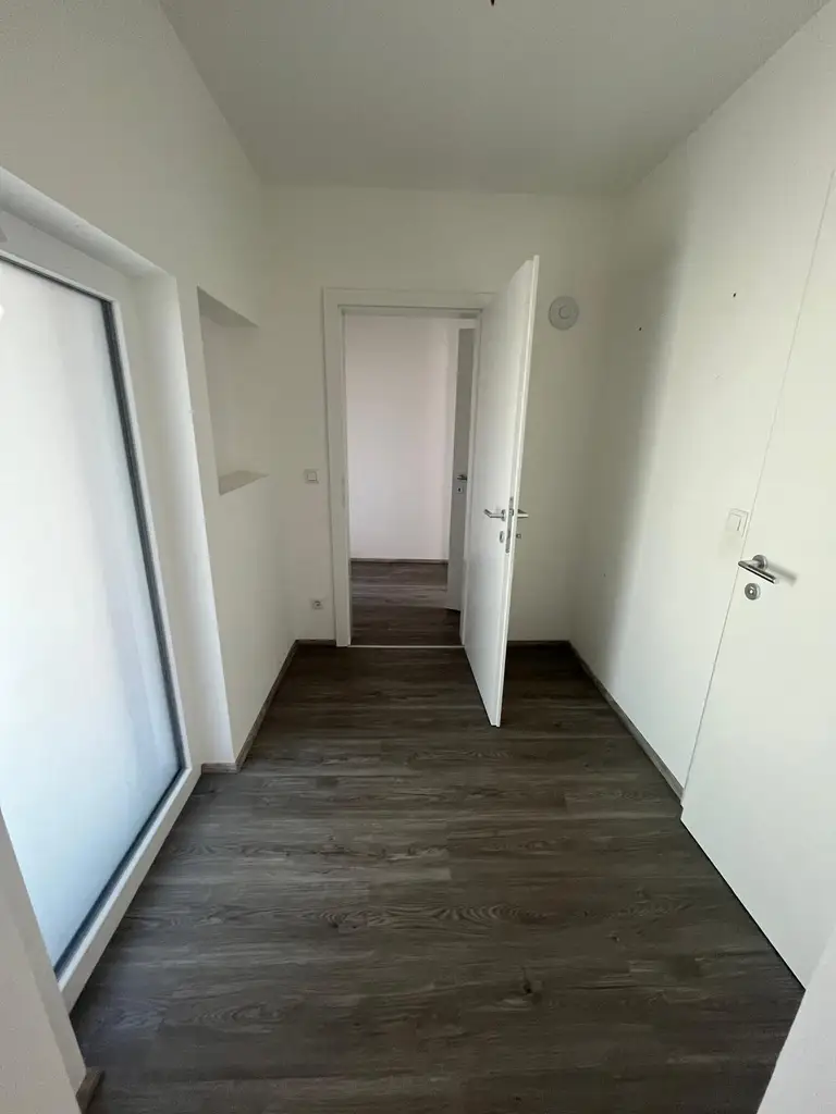 * Bezugsfertig* Einfamilienhaus mit Nebengebäude auf großem Grund!