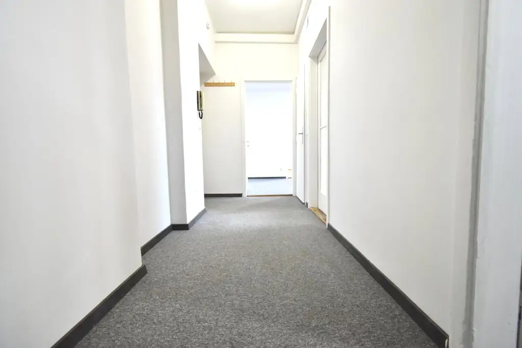 Sonnige Erdgeschosswohnung in zentraler Lage – LINZ/URFAHR!