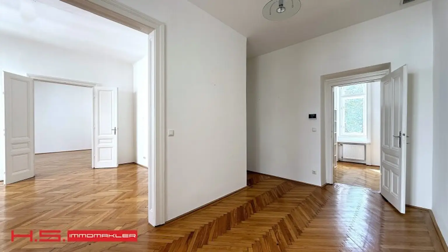 GRÜNDERZEITJUWEL - STILWOHNUNG IN SUPERLAGE - PERFEKTER  GRUNDRISS MIT GRÜNBLICK - 3. WOHNETAGE