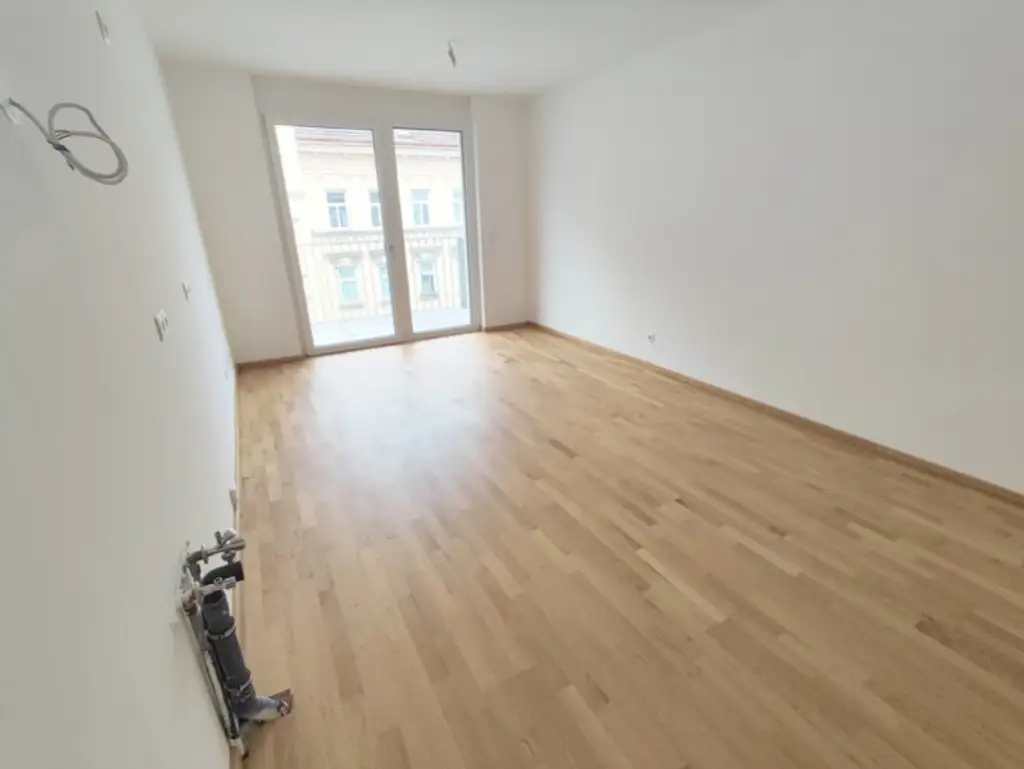 Arndtstraße! Neubau 2-Zimmer-Erstbezug mit Balkon im 4. Liftstock - Top48