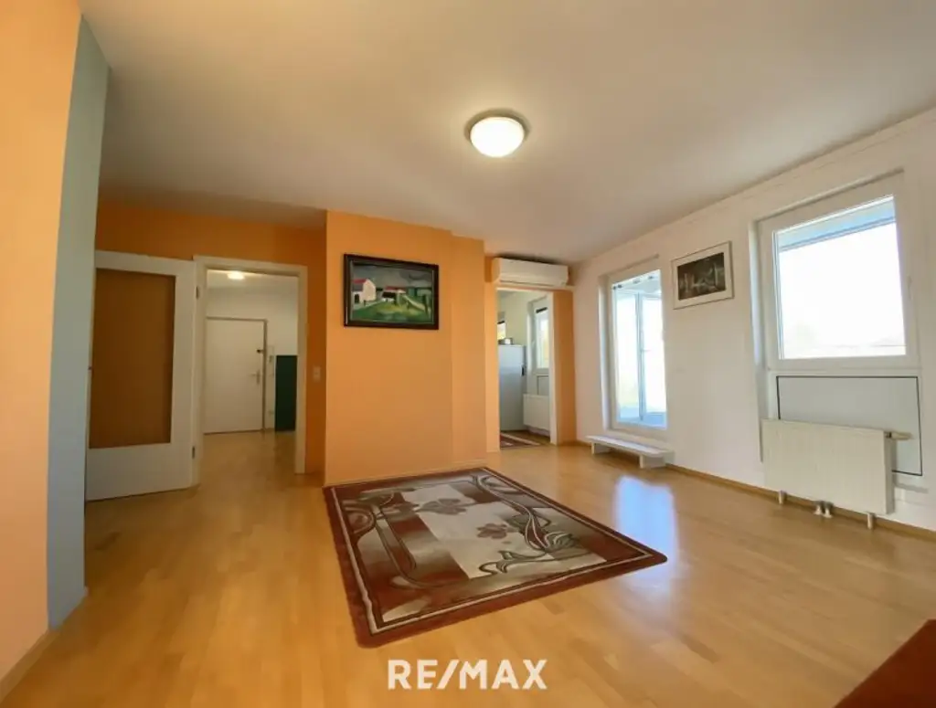 DG-Wohnung mit 2 Terrassen auf Wohnebene und phänomenalem Fernblick über Wien