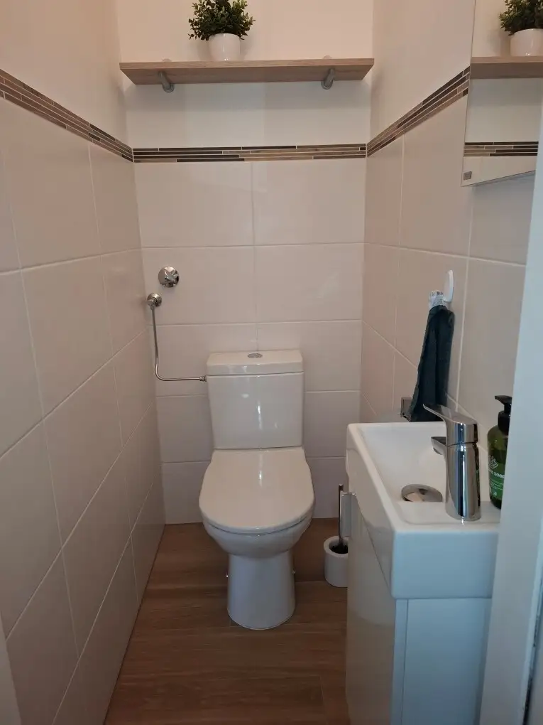Möblierte 3-Zimmer-Wohnung mit Loggia und Carport in Mürzzuschlag zu mieten !