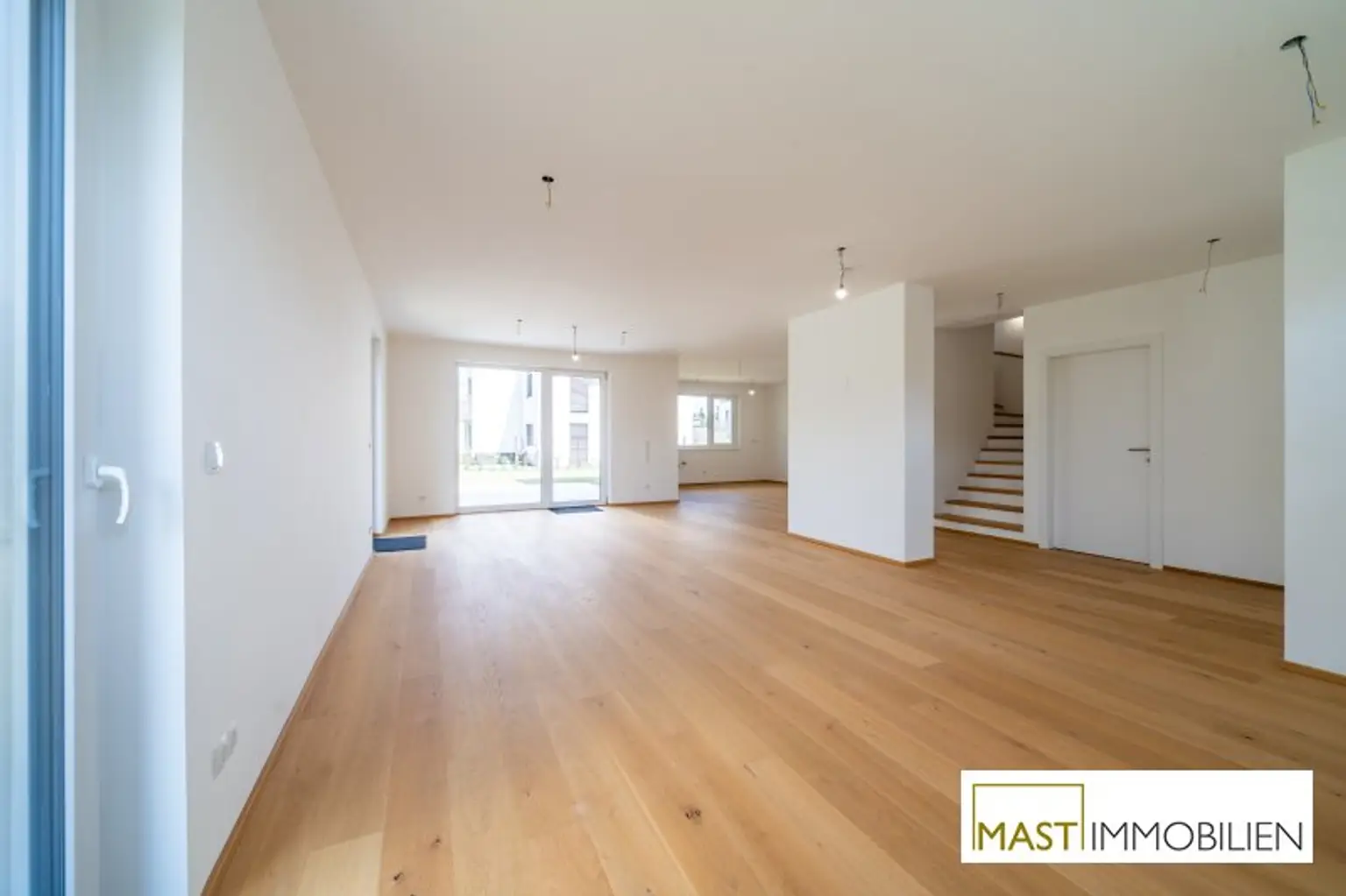 Exklusives 5-Zimmer Einfamilienhaus mit traumhaftem Garten