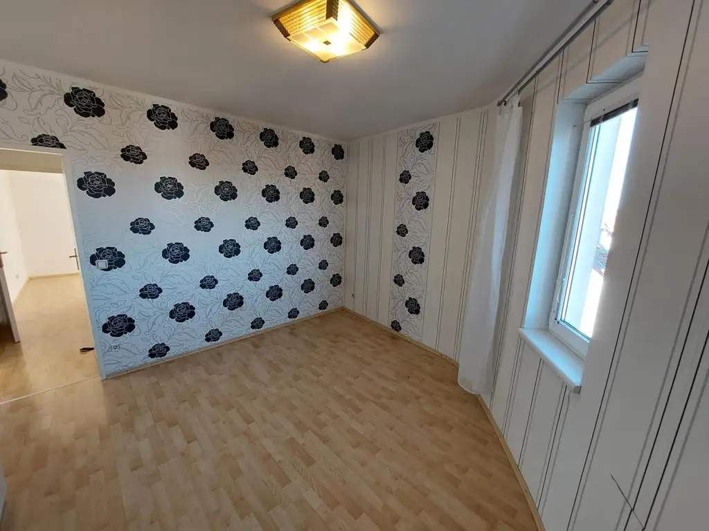 Wohnen am Seepark, leistbare Dreizimmertraumwohnung mit Dachterrasse!