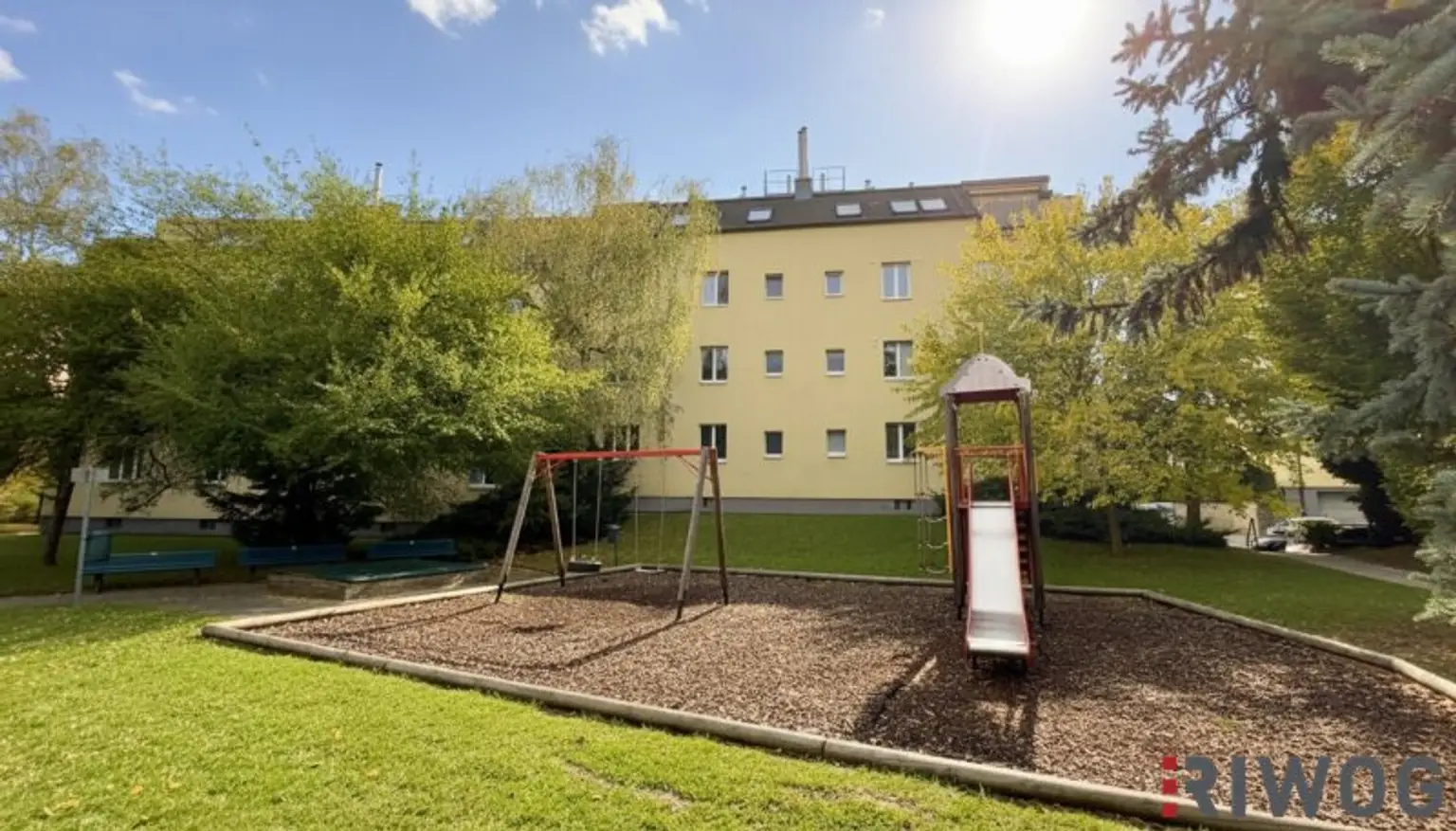 ERSTBEZUG nach SanierungI ca. 86m² WNFL I Tischler Küche mit Siemens Geräten I Nahe Schönbrunner Schlosspark I Ruhelage