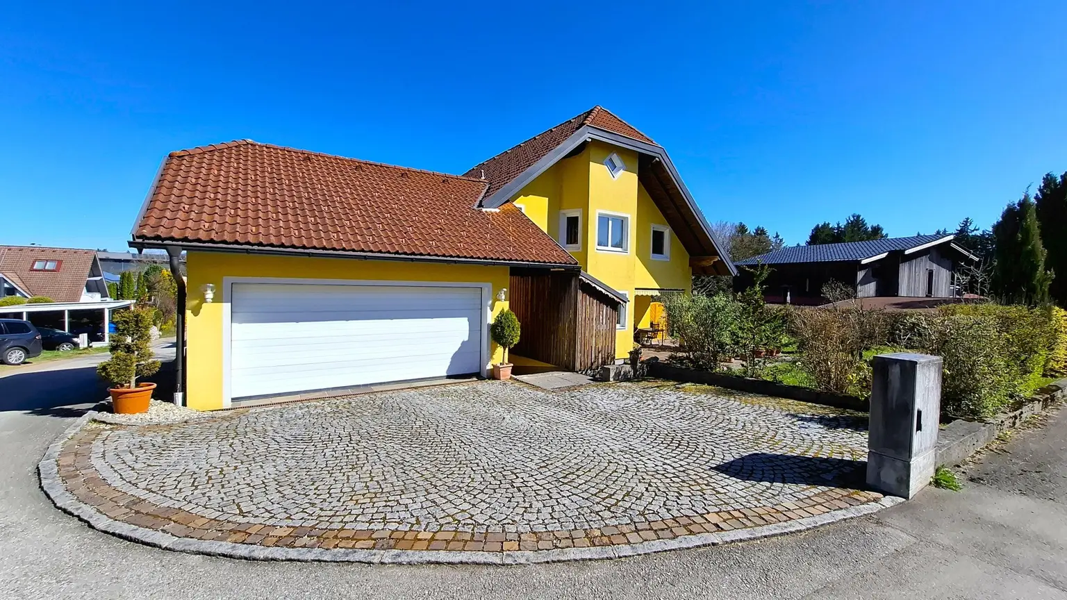 Wohnhaus Seeham zu verkaufen